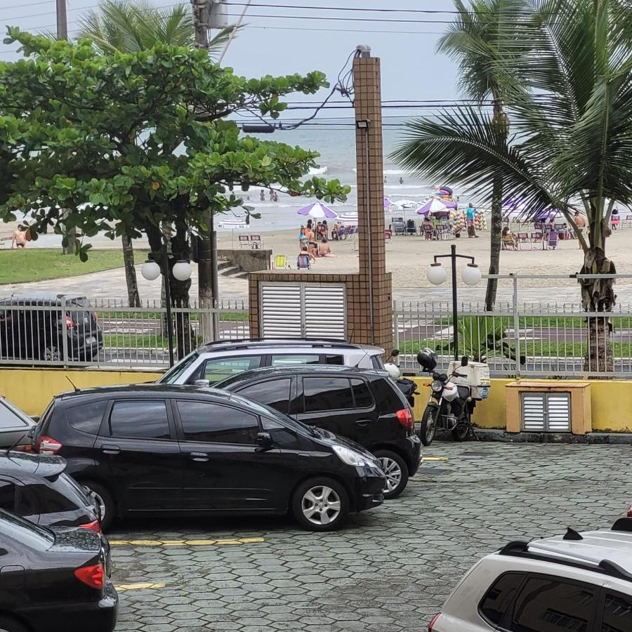 Kitnet Frente Pro Mar Em Vila Caicara, Portaria 24 Hs E Wifi Прая-Гранди Экстерьер фото