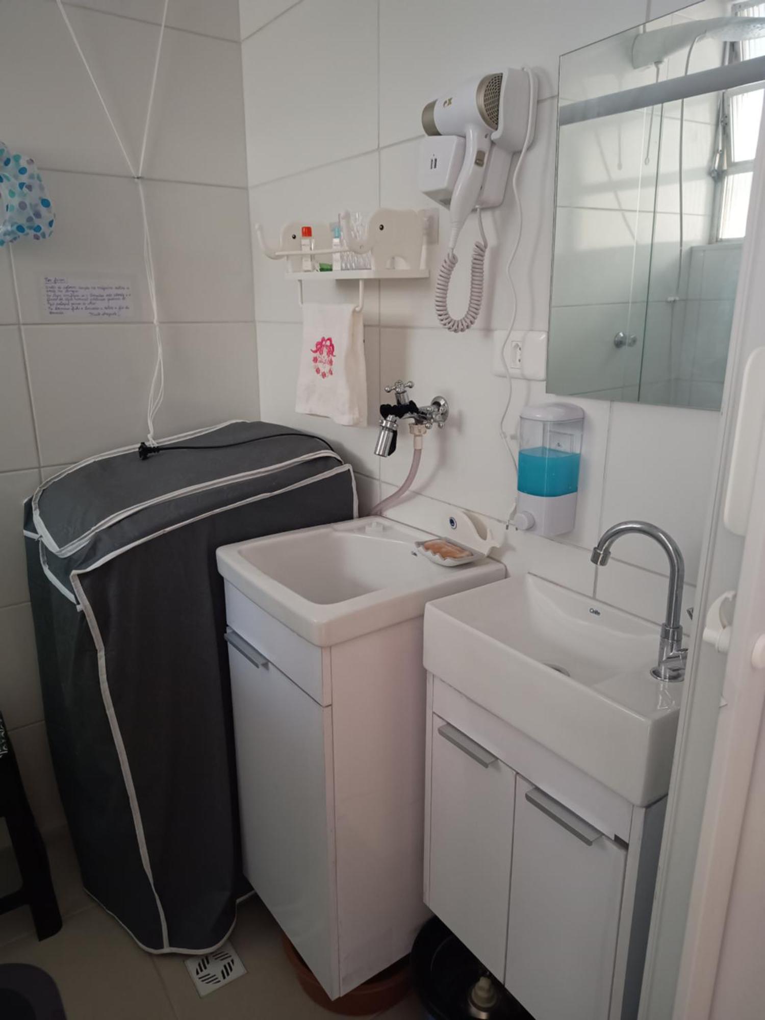 Kitnet Frente Pro Mar Em Vila Caicara, Portaria 24 Hs E Wifi Прая-Гранди Экстерьер фото